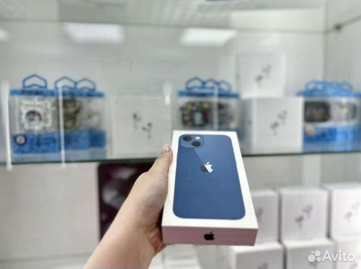 iPhone 13, 128 ГБ