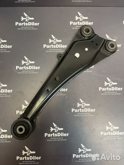 Рычаг подвески 4876042040 Toyota