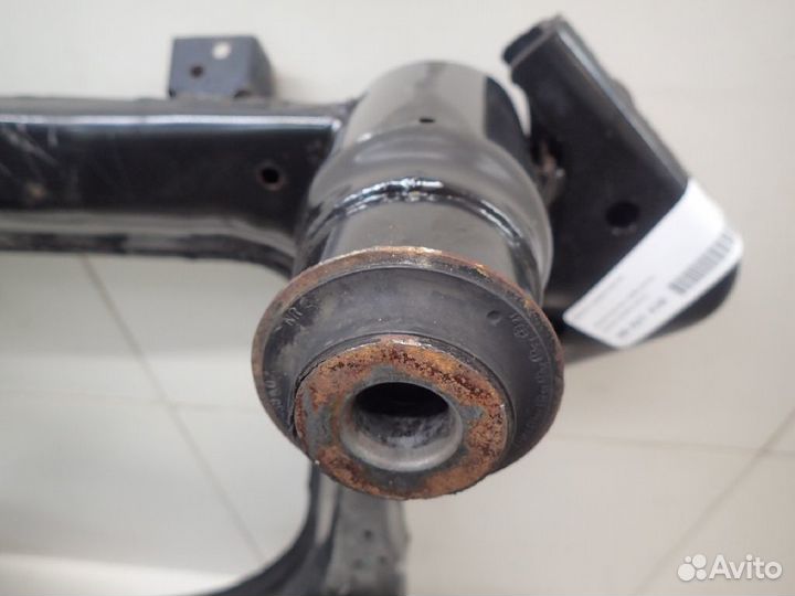 Подрамник передний Nissan Pathfinder R52