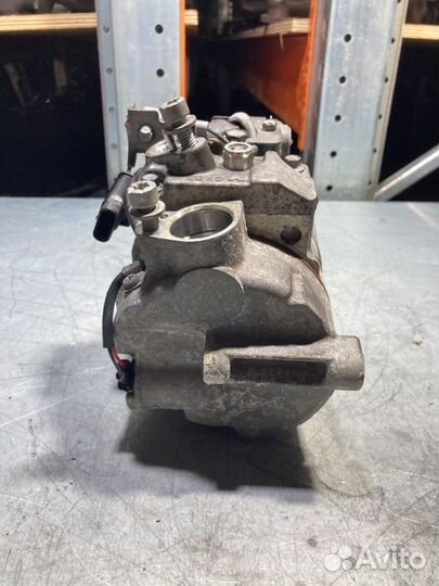 Компрессор кондиционера Mercedes C-Class W204