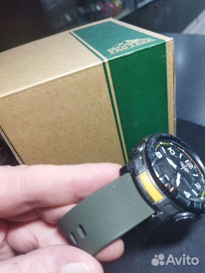 Часы casio pro trek