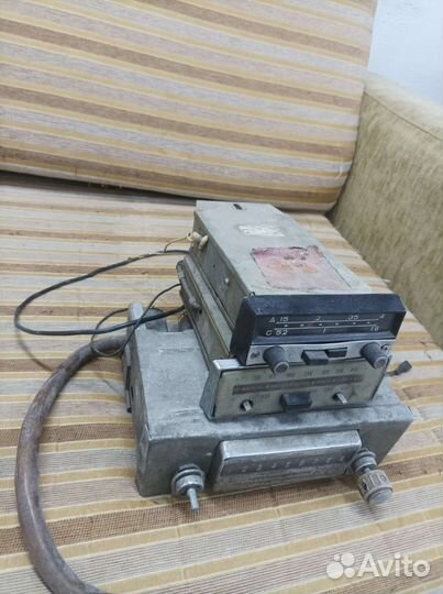 Радиоприемник/радиола/приемник газ, Москвич, Волга