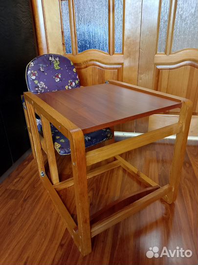 Стульчик для кормления