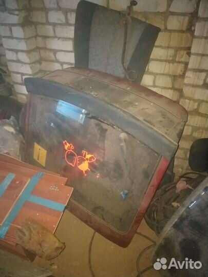 Багажник Мазда 323ba. 98г.в