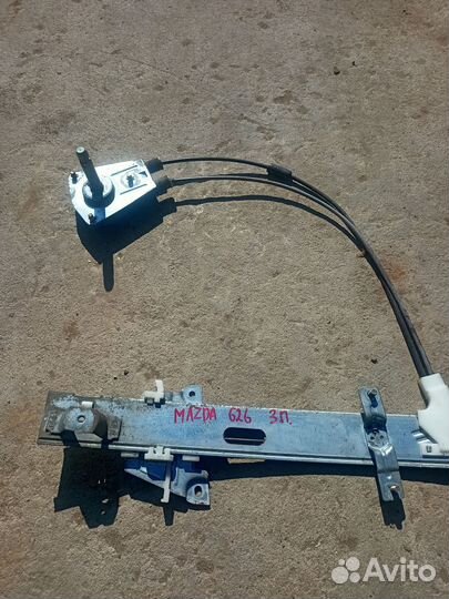 Стеклоподъемник задний правый Mazda 626 ge