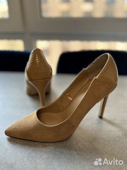 Туфли женские 38 размер натуральная кожа новые