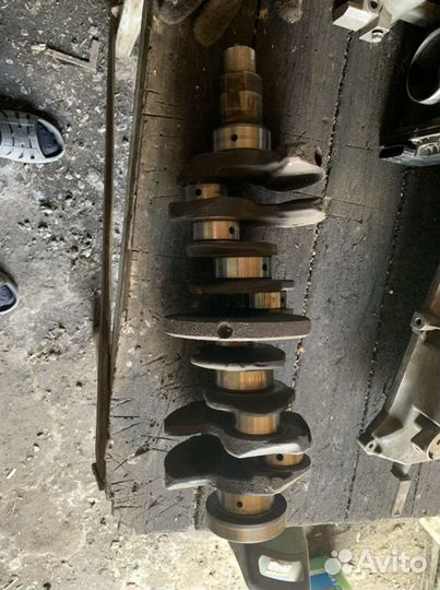 Nissan cefiro коленвал