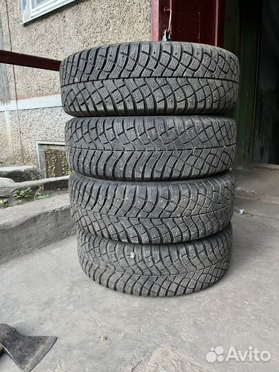 R16 Adistar Tourking XS01 215/65, PCD 5x120 DIA 16