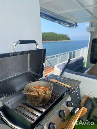 Бухта песчаная, Аренда теплохода на Байкале