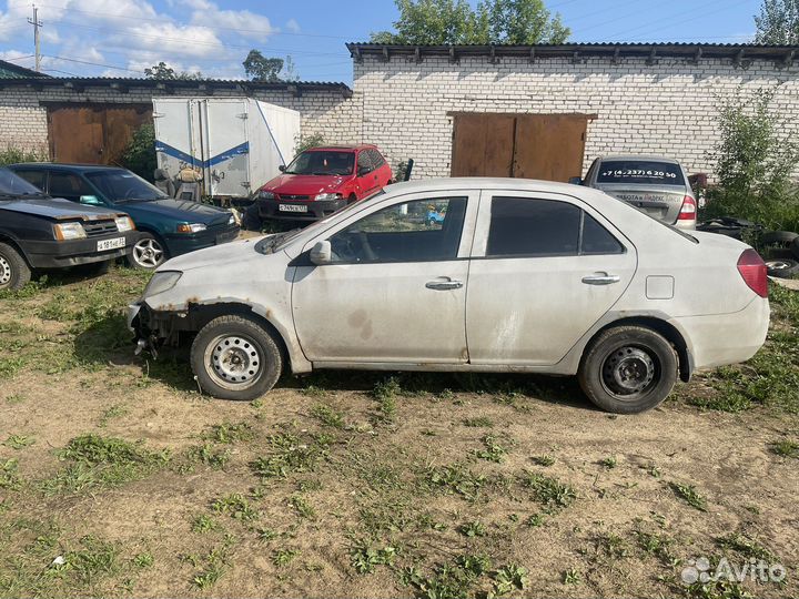 Запчасти на geely mk