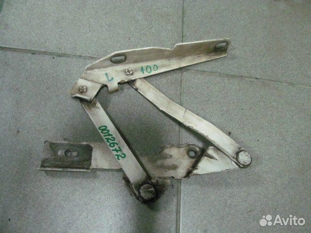 Петля капота левая Audi A100 C3 1983-1991