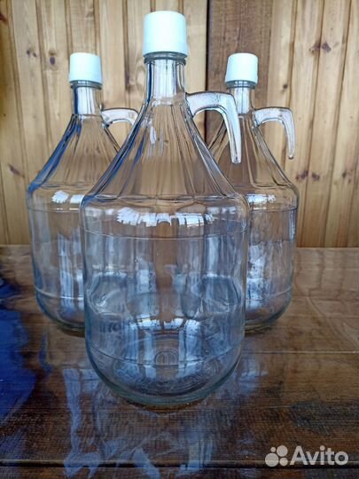 Бутыль с ручкой 3 литра