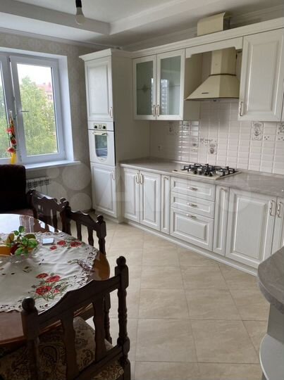 2-к. квартира, 88 м², 4/6 эт.