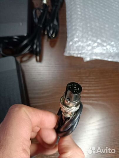 Зарядка Kugoo M4/M4 PRO/M5 48v-4a