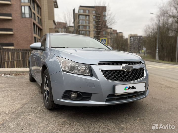 Chevrolet Cruze 1.8 AT, 2012, 139 000 км