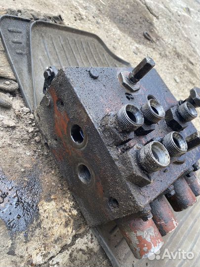 Гидрораспределители для юмз мтз р100 и р200