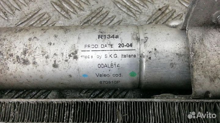 Радиатор кондиционера (конденсер) Mercedes-Benz E