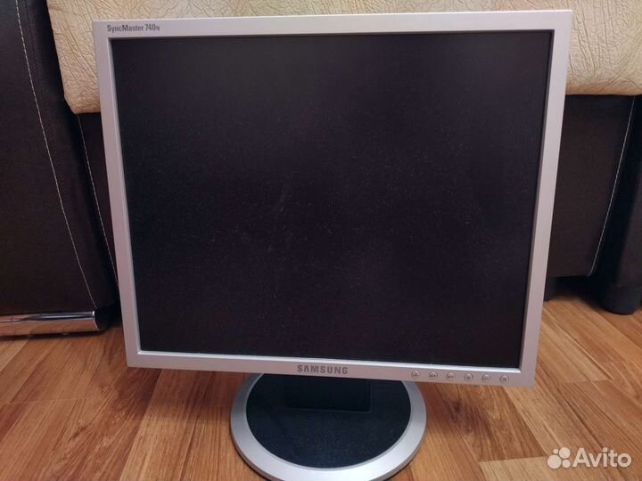 Samsung syncmaster 710n и 740n (за 1 шт)