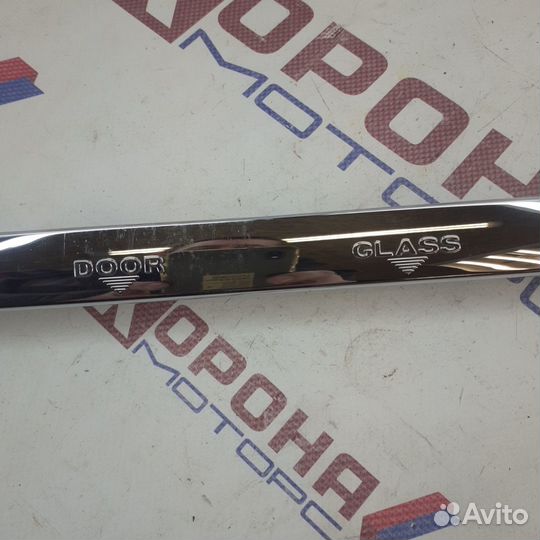 Накладка крышки багажника KIA sportage