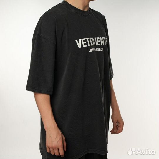 Футболка Vetements Limited Edition