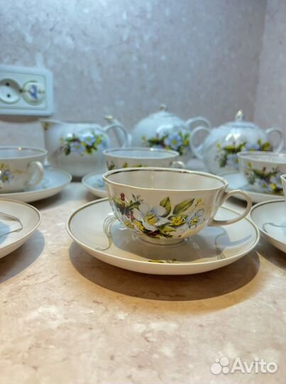 Сервиз чайный фарфоровый на 6 персон