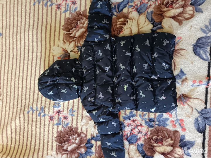 Куртки на девочку