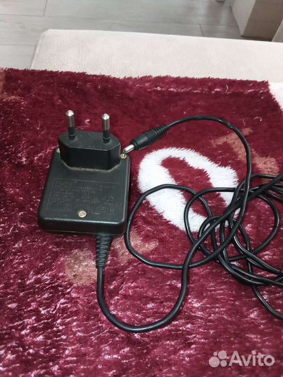 Зарядное устройство к синтезатору