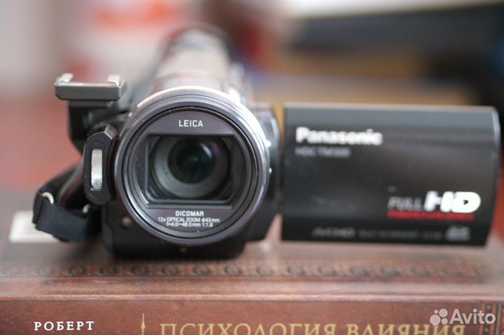 Видеокамера panasonic full HD HDC-TM300