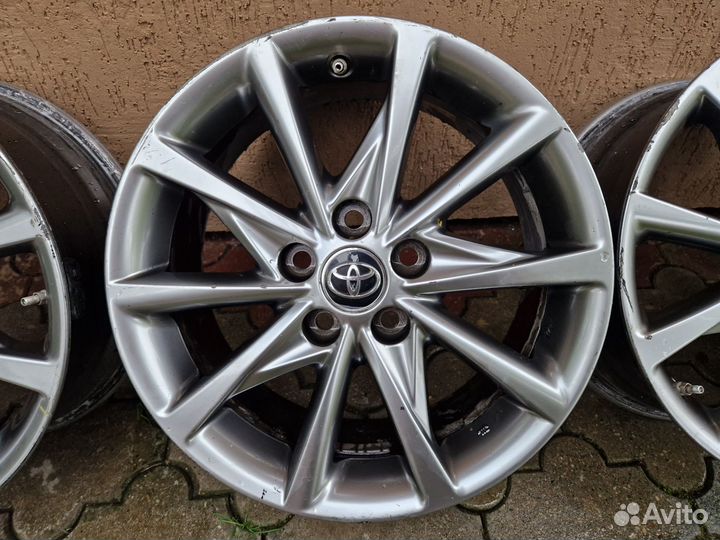 Литые диски R17 5х114.3