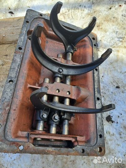 Запчасти на кпп ямз 236