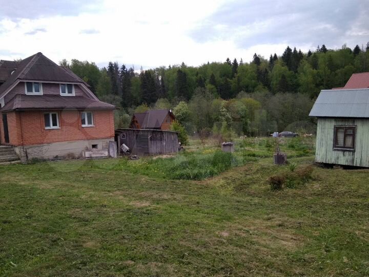 Коттедж 201 м² на участке 24 сот.