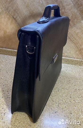 Портфель DR. coffer NEW york классический черный