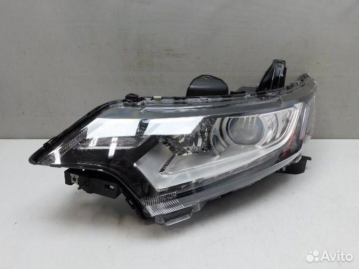 Фара левая Mitsubishi Outlander