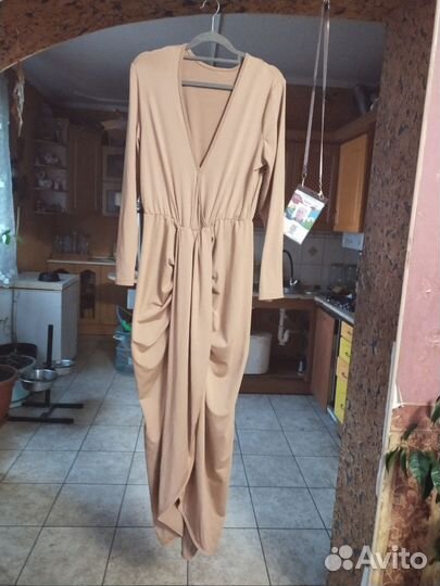 Нарядное женское платье 50 52