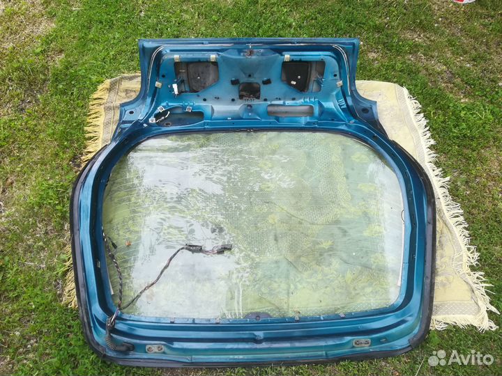 Кузавные детали ford mondeo 1993 года