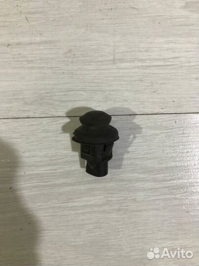 Концевик двери LADA vesta 1.6 мт седан