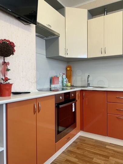 2-к. квартира, 58 м², 13/17 эт.