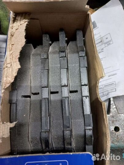 Колодки RAV-4(40)