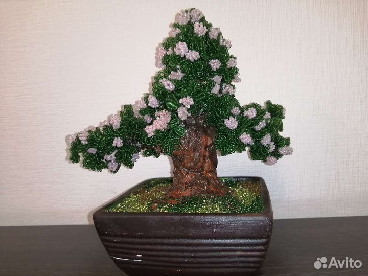 Дерево из бисера