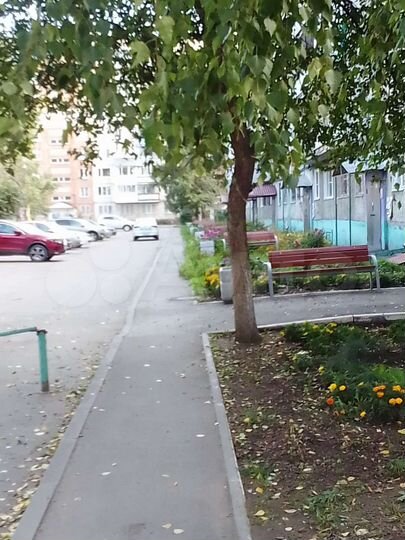 Доля в 2-к. квартире, 30 м², 3/5 эт.