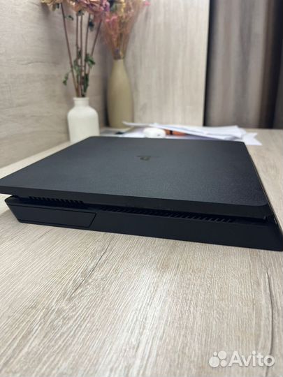 Sony PS 4 slim
