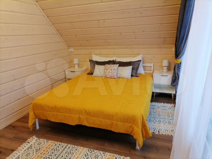 Дом 107 м² на участке 4 сот.