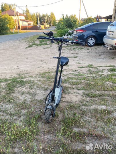 Самокат взрослый электрический