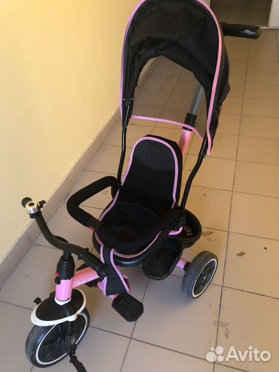 Десткий велосипед с ручкой Kriess