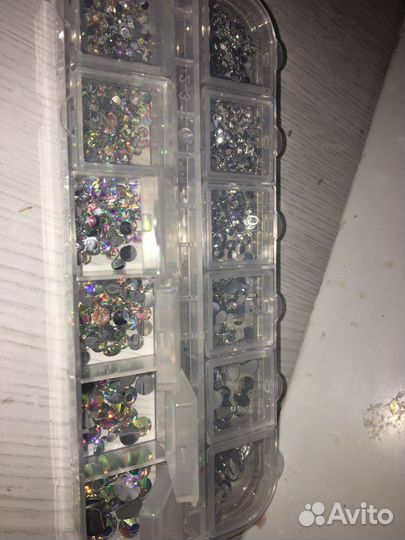 Стразы для ногтей