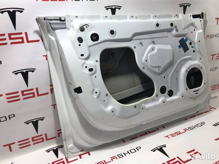 Дверь передняя левая Tesla Model S 2013