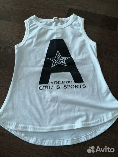 Продаю пакет вещей на девочку рост 110-116