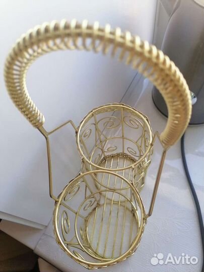 Подставка для винных бутылок