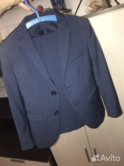 Школьный костюм