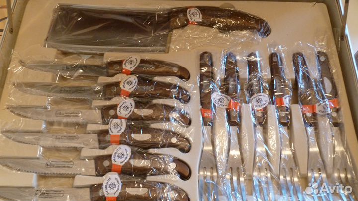 Набор ножей и вилок фирмы Блюмхауз